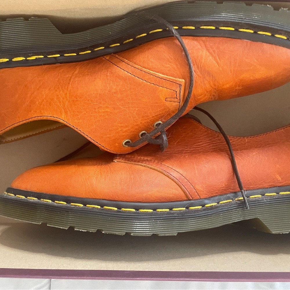 Men's Orange Leather Shoes